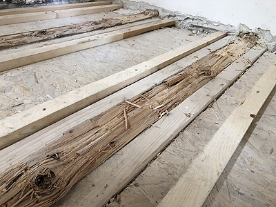 Holzbalkendecke mit Janßen-Fußbodenheizung