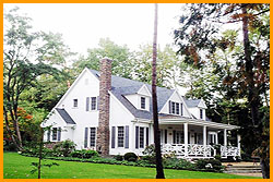 ::Exklusive Landhausvilla im amerikanischen Stil, Standort: Norddeutschland, Janßen-Fußbodenheizung unterhalb eines Massivholzdielenbodens<br /><br />Urheber: Markus Klein vorteile100